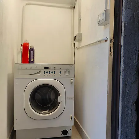 Casa Cianflini 아파트 마씨모비스꼰띠